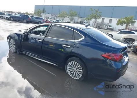 2015 Infiniti Q70L 3.7X z USA, uszkodzony, nr VIN JN1BY1PR0FM831577